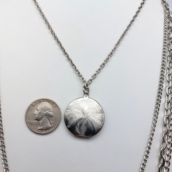 Vintage Layered Silver-Tone Triple Strand Locket Necklace 18" Chain & 1" Pendant - Picture 4 of 7